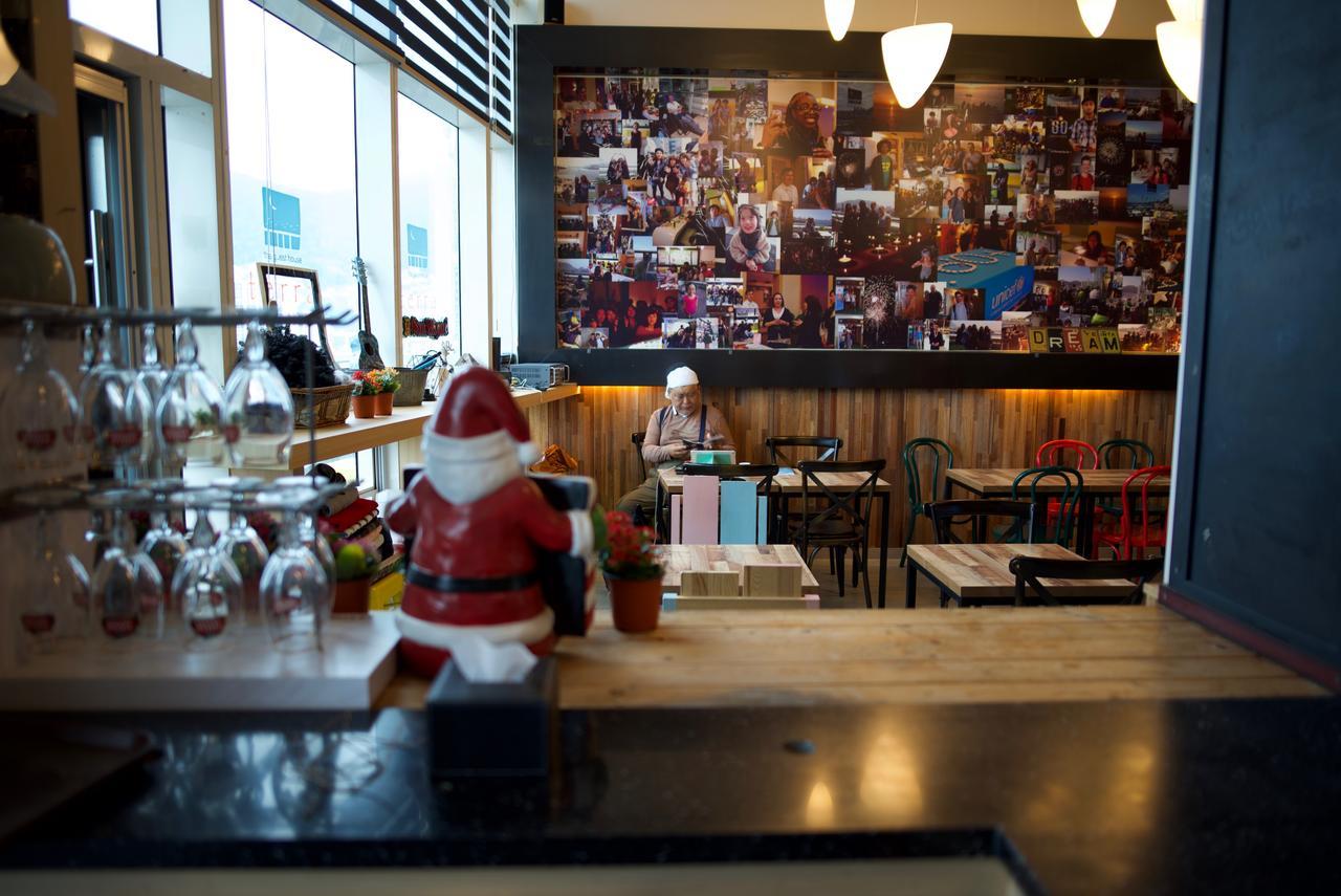 Terra Guesthouse Busan Dış mekan fotoğraf