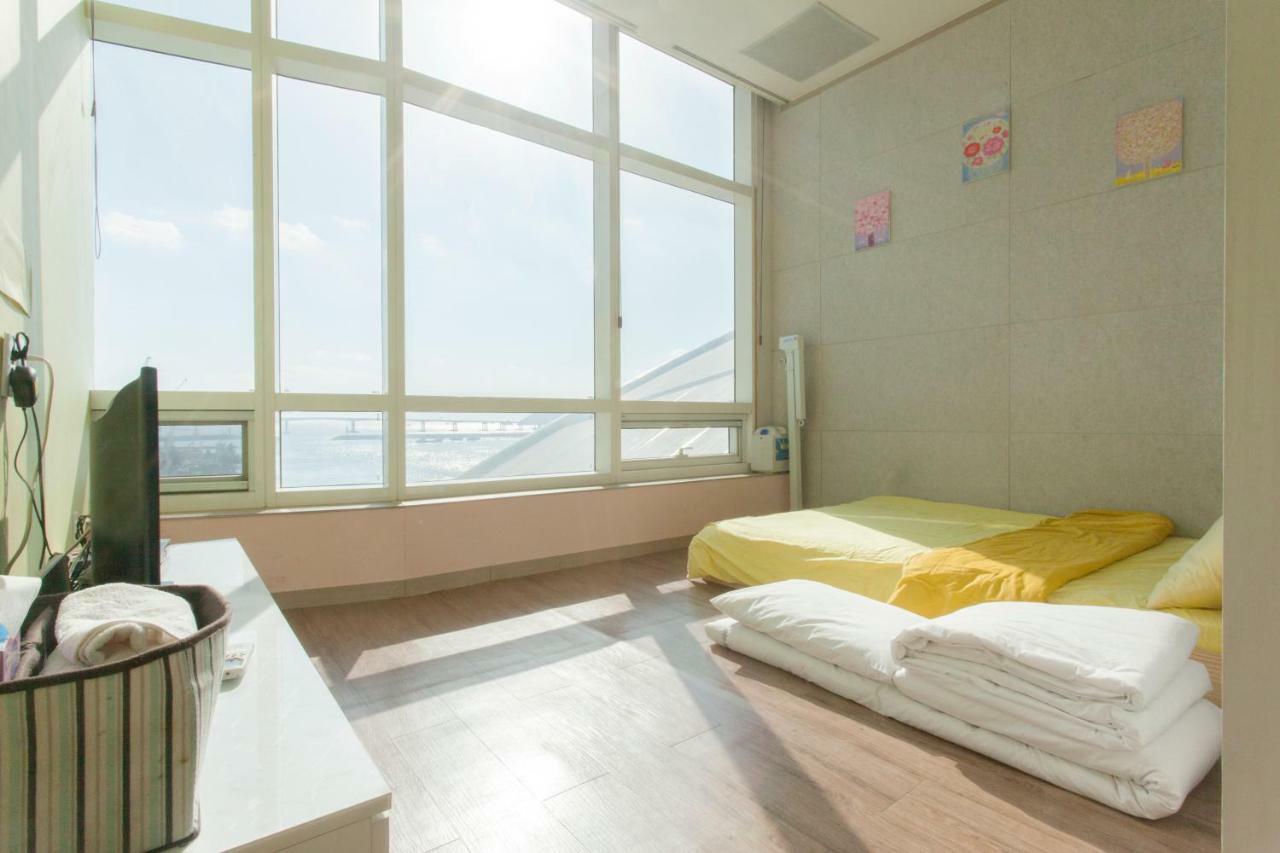 Terra Guesthouse Busan Dış mekan fotoğraf
